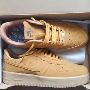 Brand New, never worn Nike Air Force 1 in TAN